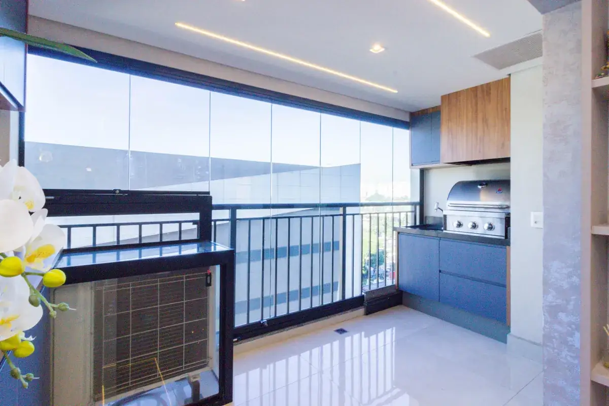 Sacada com vista livre do apartamento de 67m²